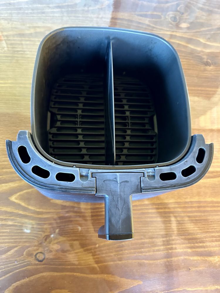 Фритюрник air fryer Easy fry and grill Tefal