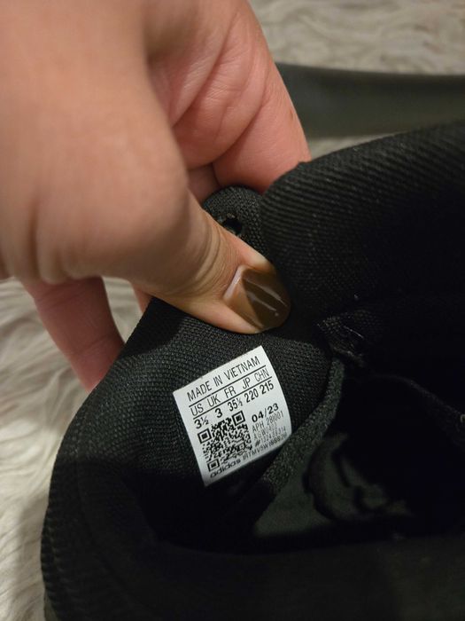 Спортни обувки Adidas