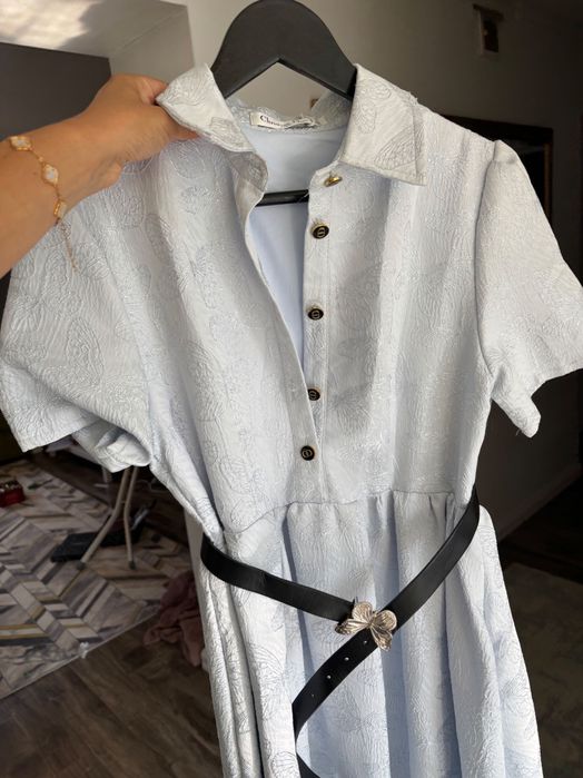 Rochie Dior………   …