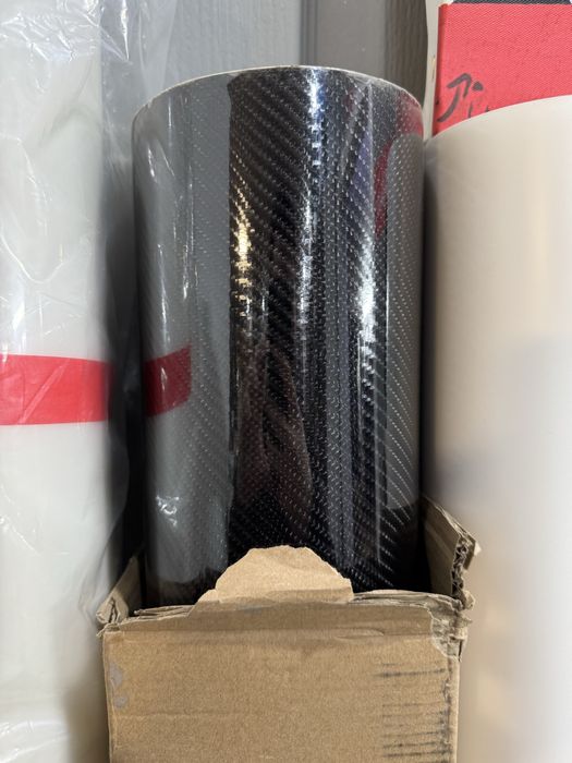 Карбоновая пленка на авто,карбон 5д,виниловая пленка карбон глянец