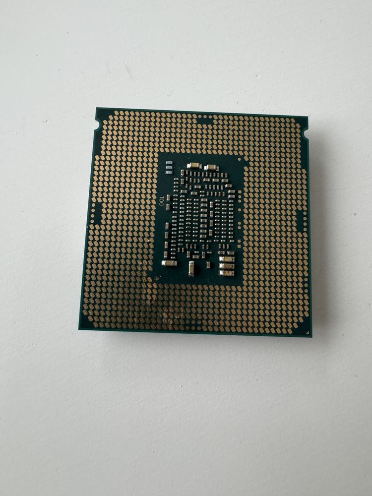 Процесор intel xeon e3-1270 v5