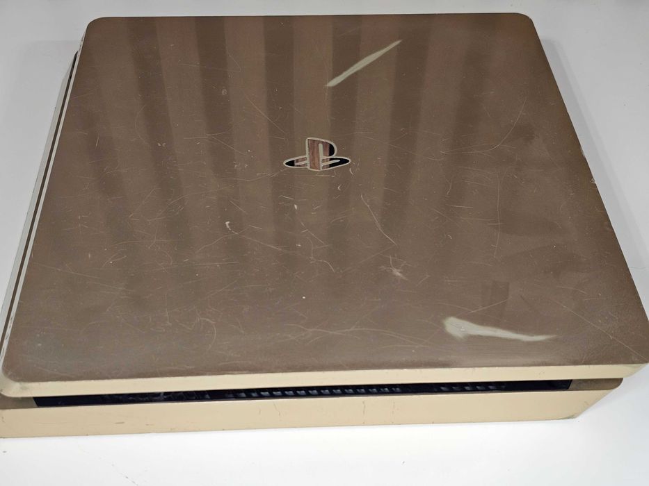 Sony Play Station 4 Gold Limited Edition