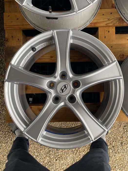 18 цола 5 х 114.3 мм Хюндай , Киа , Мазда , Hyundai , Kia , Mazda