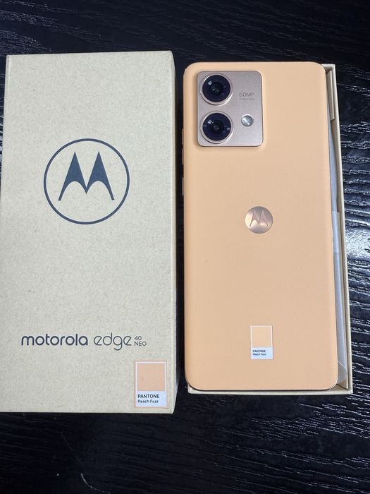 Moto edge 40 neo , ca nou, la cutie