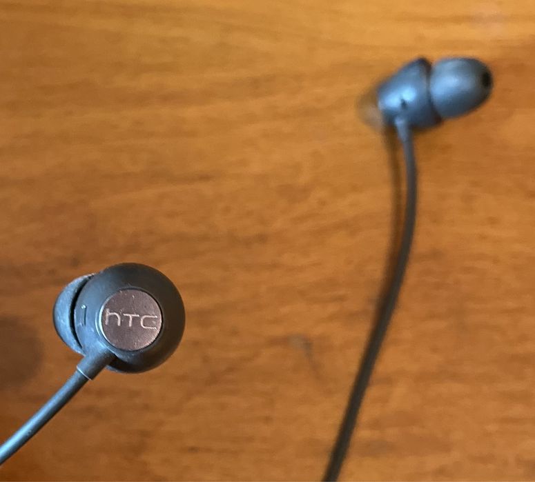Оригинални слушалки HTC с USB-C