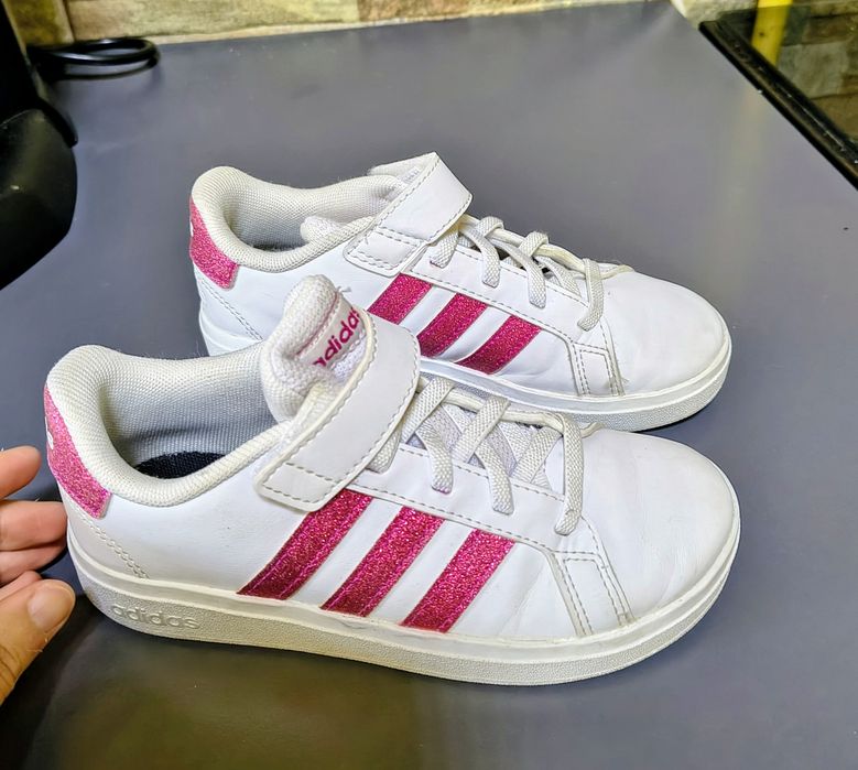 Adidași mărimea 31 1/2