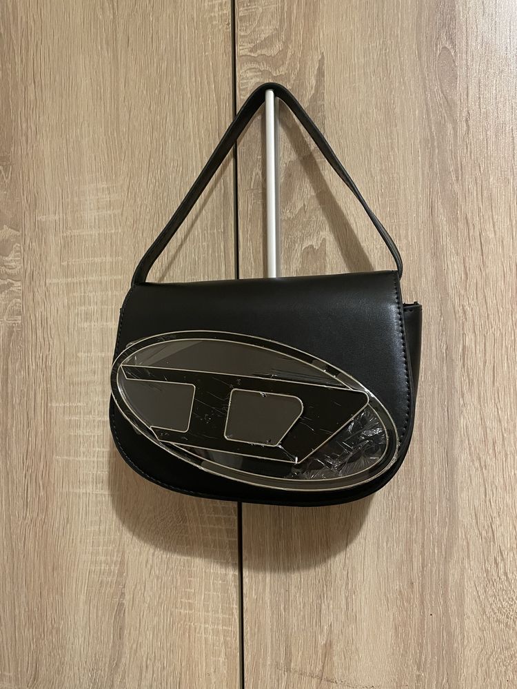Дамски чанти Diesel