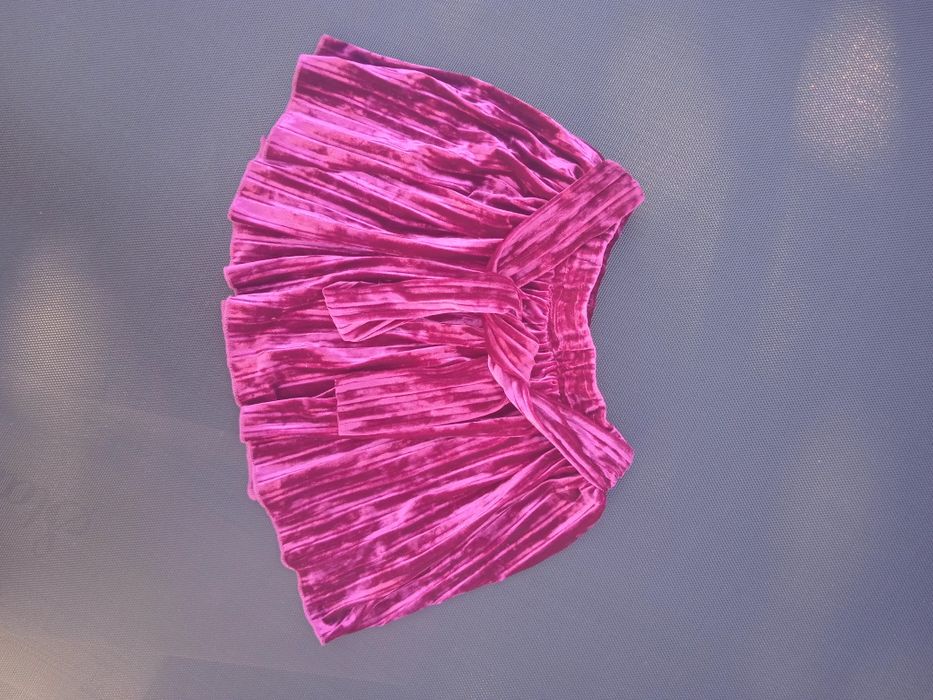 Zara и др. дрехи за момиче р.128, всичко по 10 лв