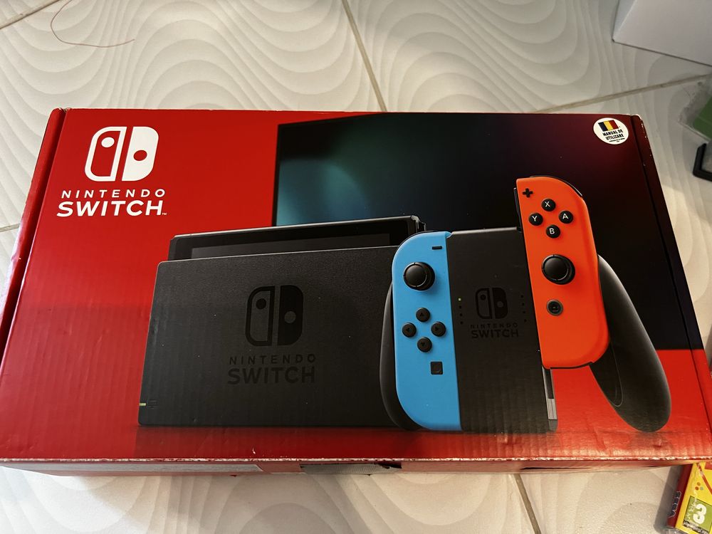 Nintendo switch v2 full box + 2 jocuri sonic