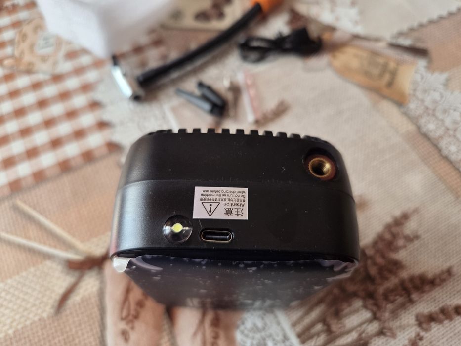 Акумулаторен компресор