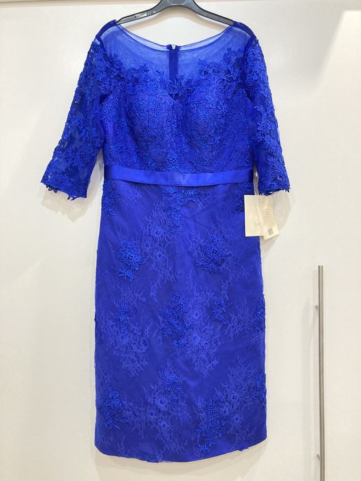 Rochie de ocazie: Albastru regal