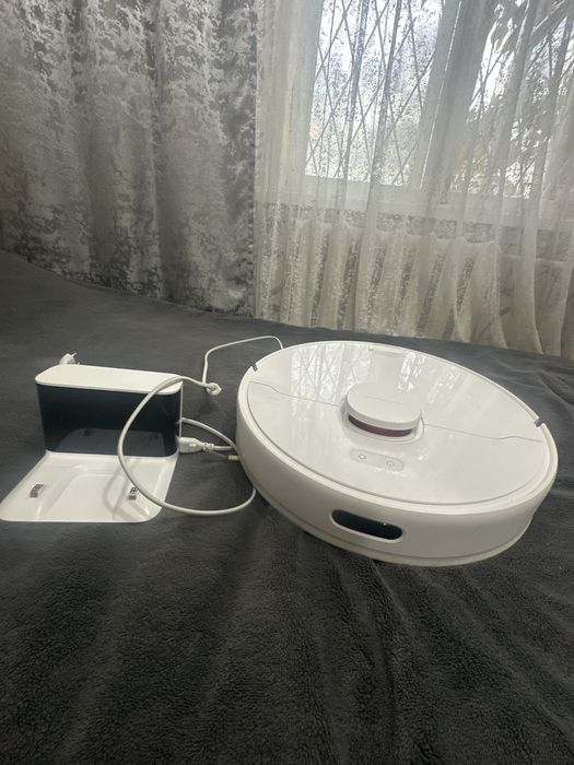Умный робот-пылесос Xiaomi Dreame Robot Vacuum Cleaner F10