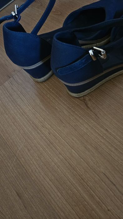 Сандали Tommy Hilfiger 40 номер