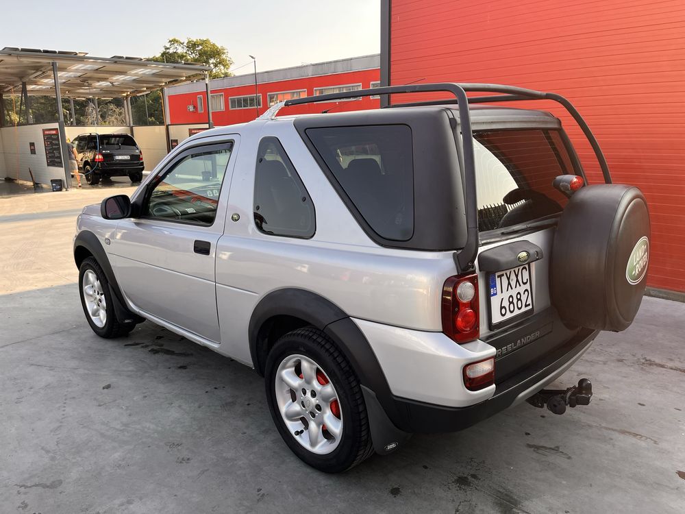 Land Rover Freelander 1.8 2005 година с десен волан.