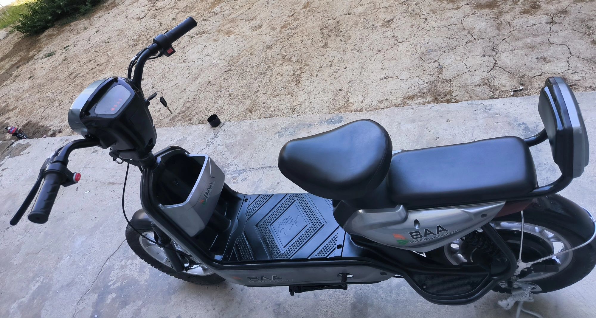 Elektroskuter BAA international | Elektro skuter | skuter |moped