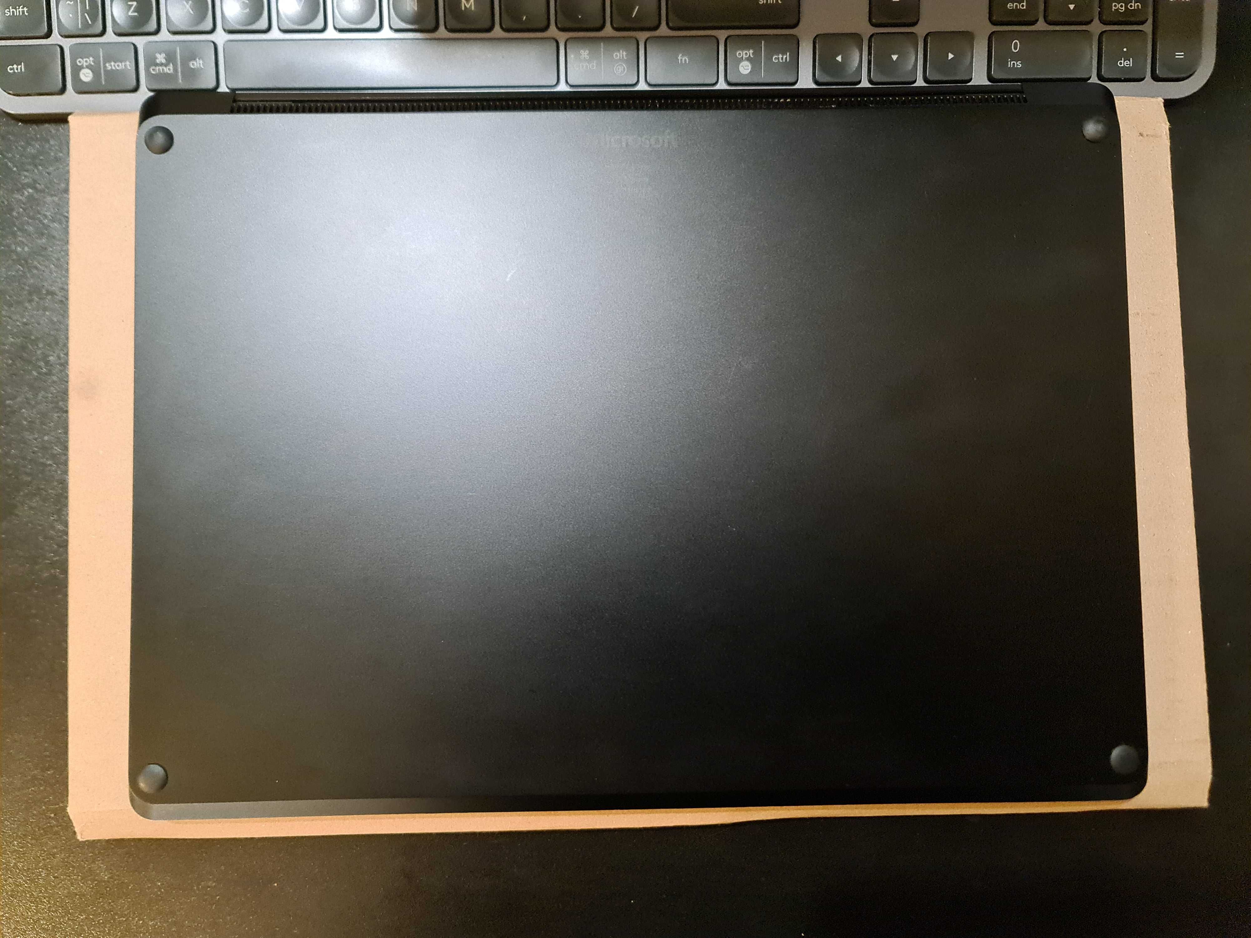 Microsoft Surface Laptop 3 - 13.5" Black - i5 /8GB/512GB - Перфектен
