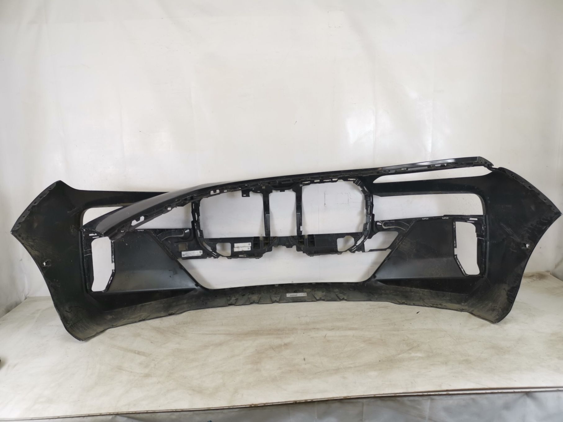 Bara Fata BMW Seria 7, I7 G70 M BMW i7 G70 [2019 - 2025] Original In S