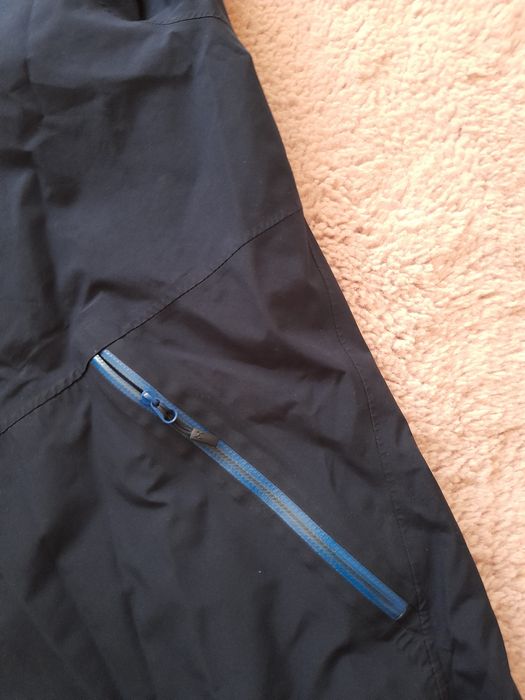 Haglofs gore tex мъжко яке L размер.