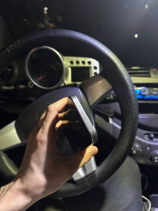 Iphone 15 pro 128Gb dual 88% batere