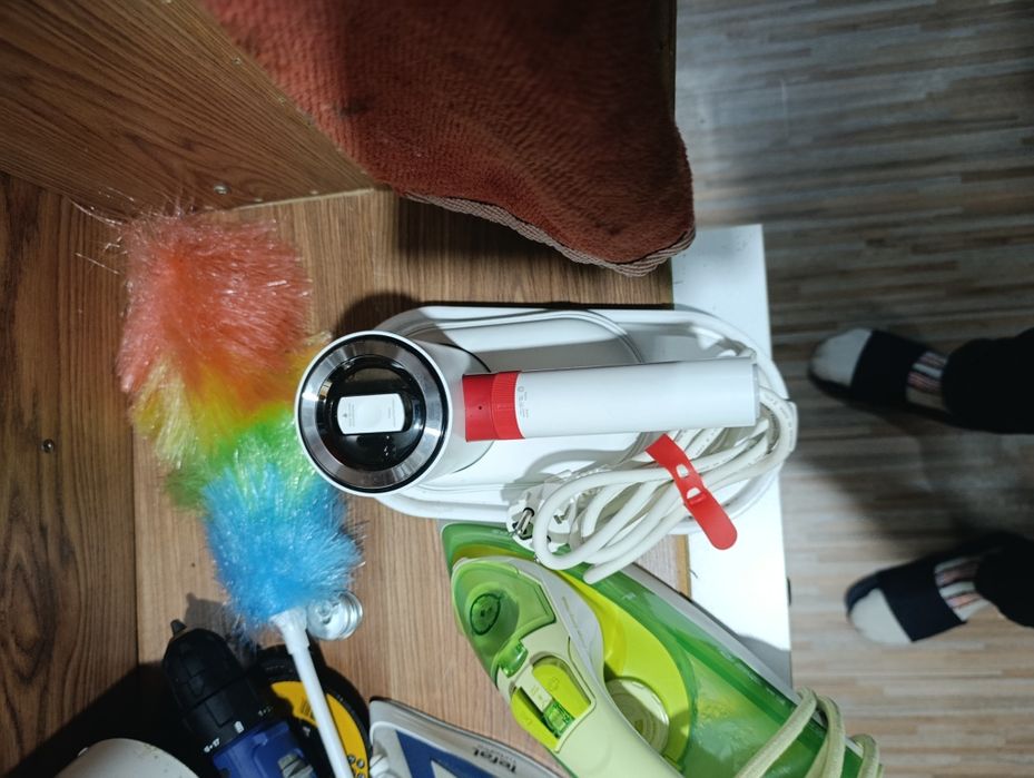 Продавам различни ютии за гладене