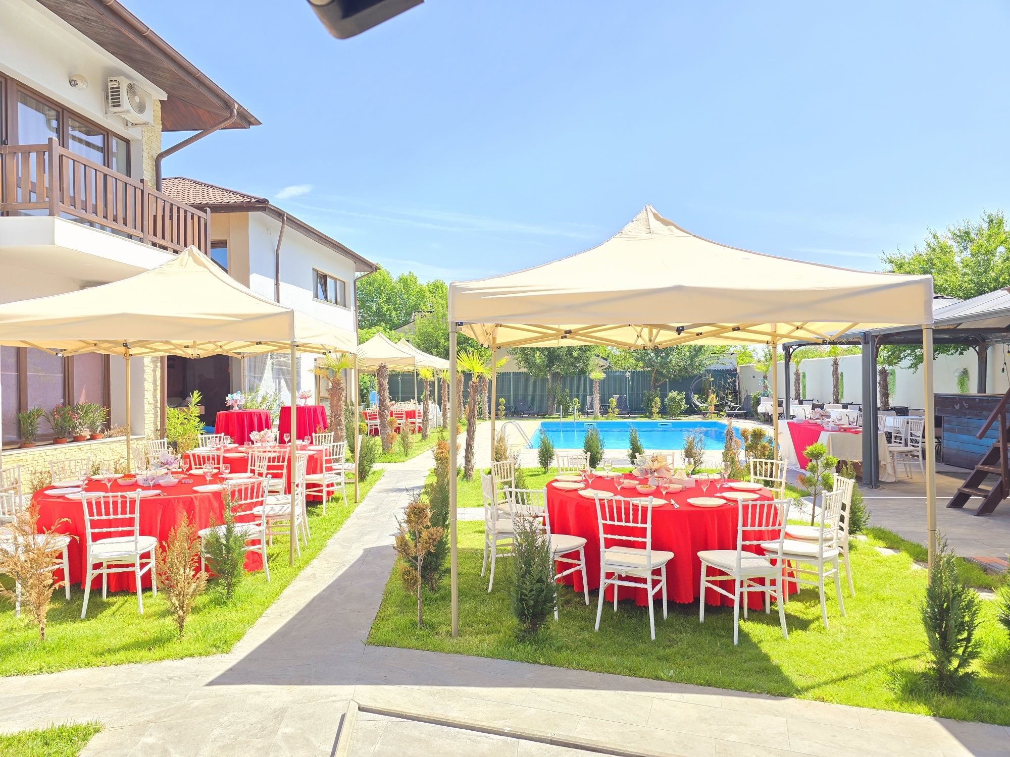 Vila petreceri evenimente cu piscina Vila petrecere Mese Ceremonie