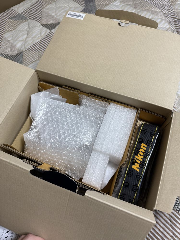 Nikon Coolpix P1100