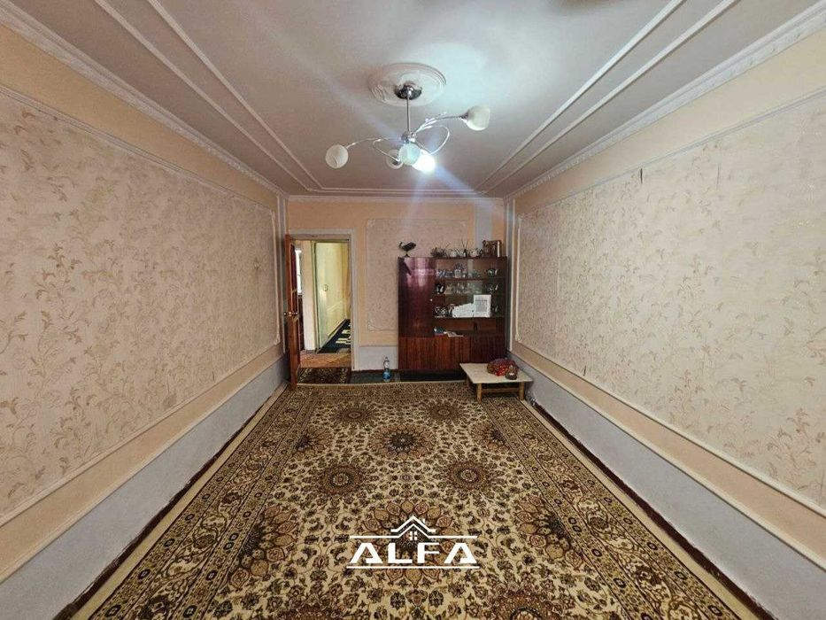 Buxoroda kvartira xonadon uy sotiladi 5 xonali 100m² 5-qavat.