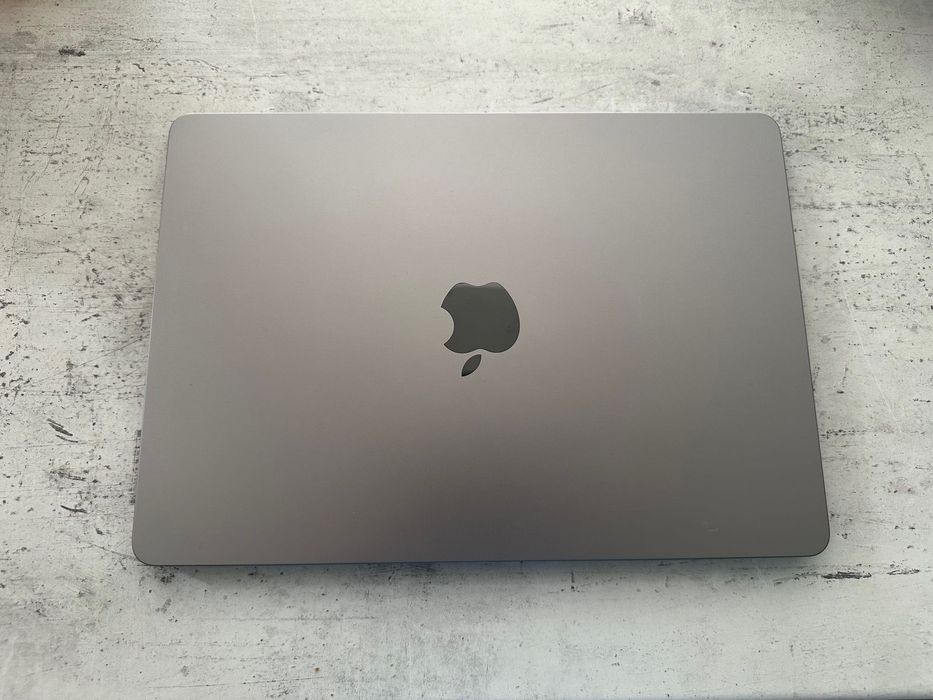 MacBook Air 13" M3 Chip 8-CPU, 10-GPU, 24GB RAM, 256GB SSD — миниатюра 1