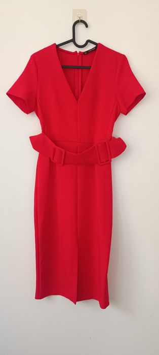 Zara Червена Рокля