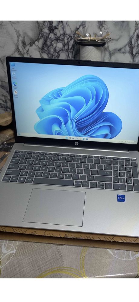 Ноутбук HP 250 G10 Core i5-1334U DDR4 16ГБ SSD 512ГБ, 15.6 FHD Windows