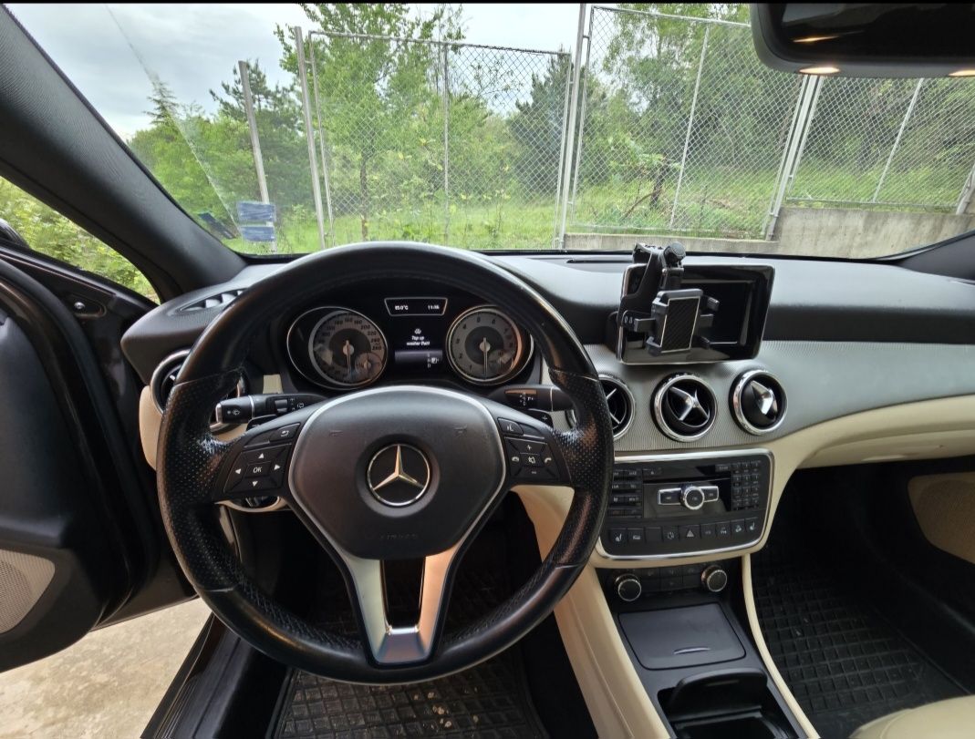 GLA 250 бензин в перфектно състояние