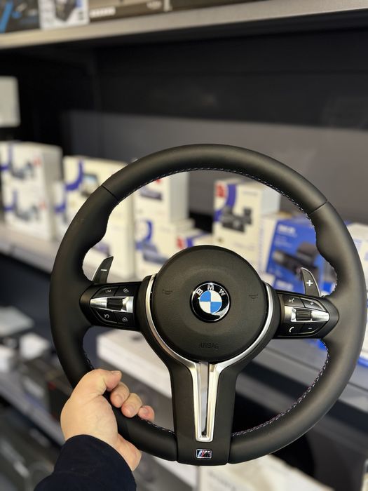 Bmw rul masiya savdoga kiberamiz 12 oyga tel kiling