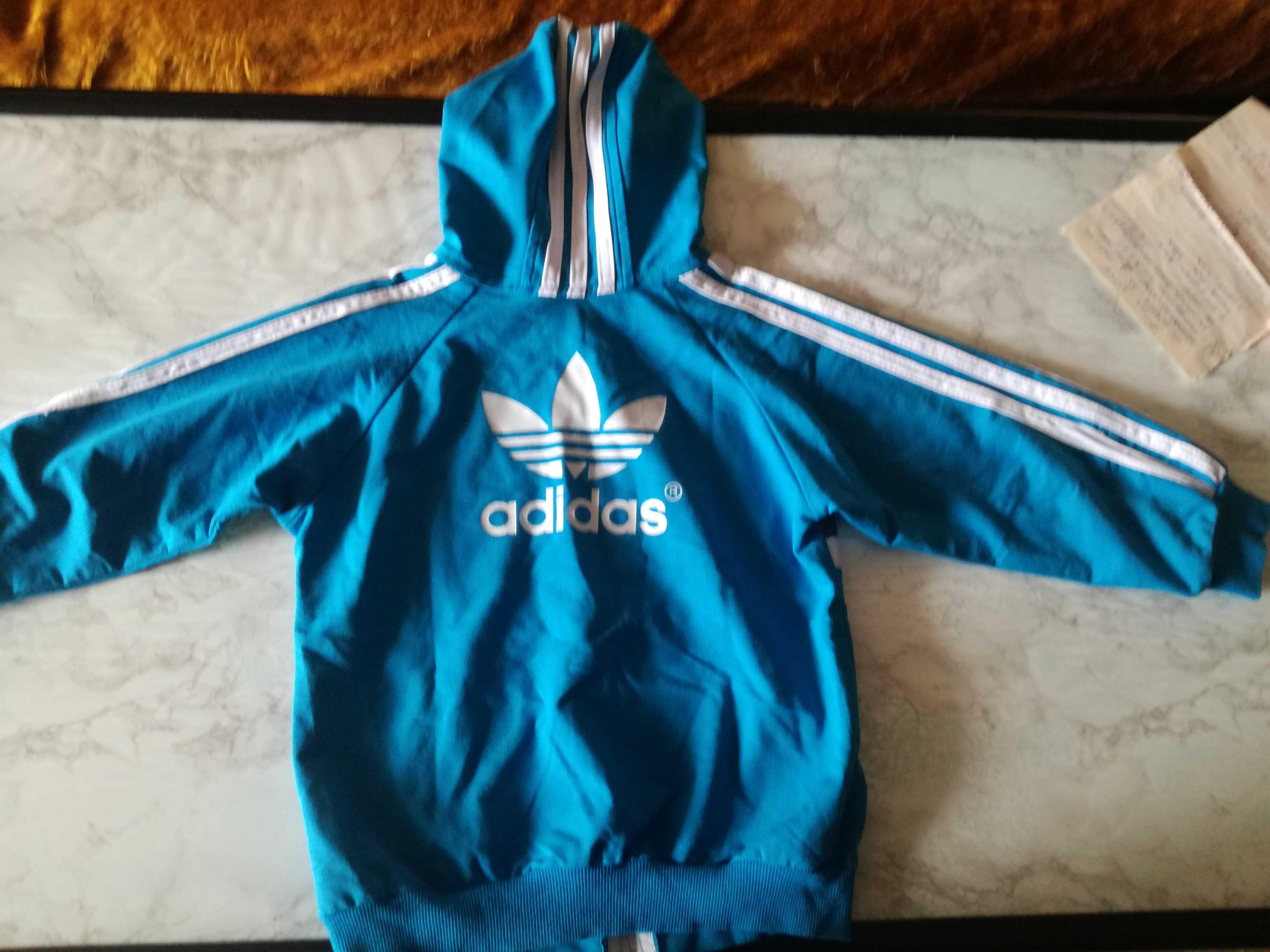 Продавам детско горнище от анцуг-"Adidas"