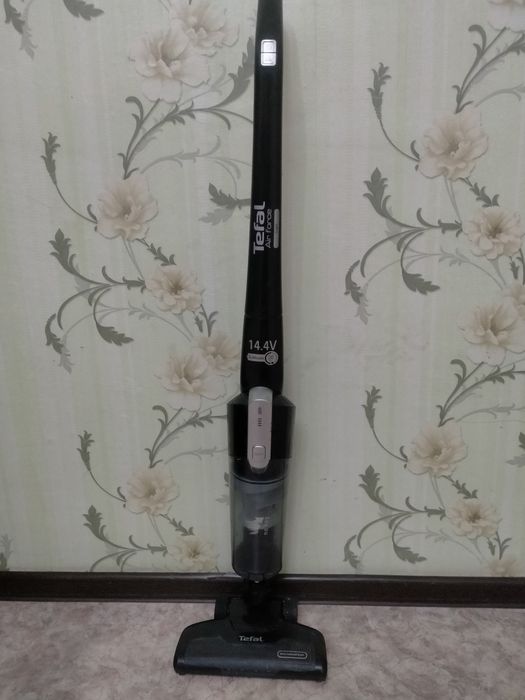 Срочно продам  пылесос