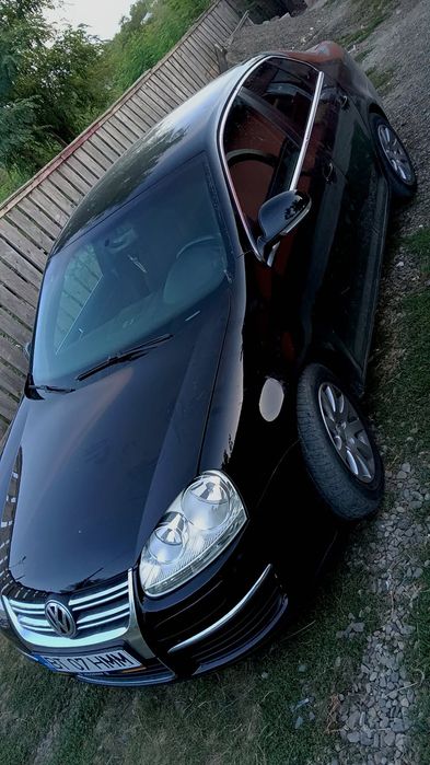 Vând Volkswagen Jetta an 2009