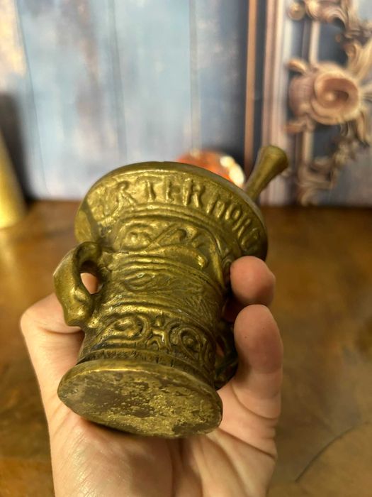 DN800 Piua mica masiva 575 g 7 h si 8 aprox diametru