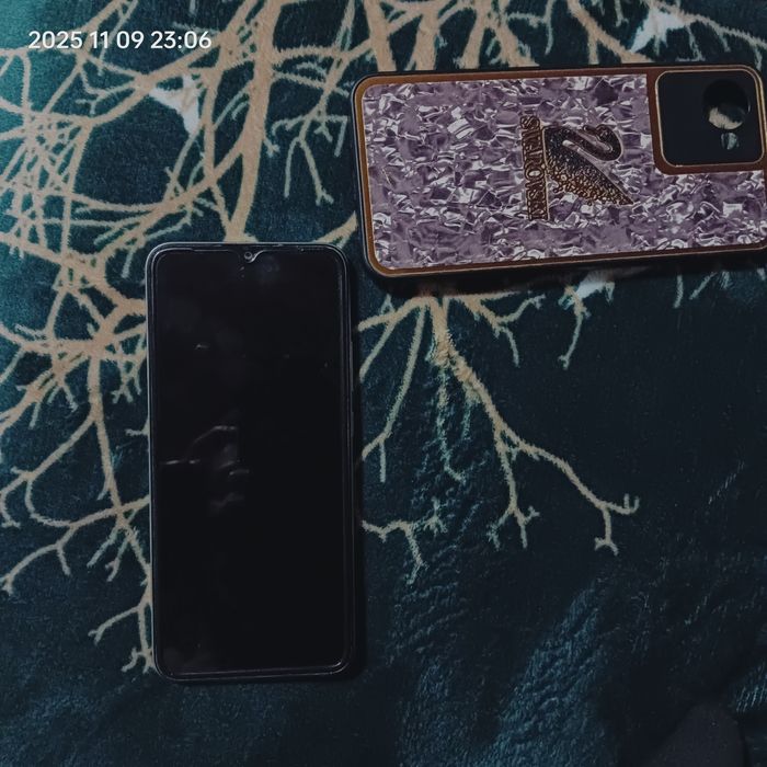 Telefon xolati yangi karopka dekiment bor