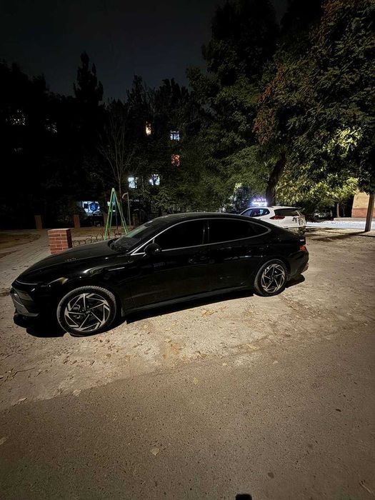 Hyundai sonata sotiladi