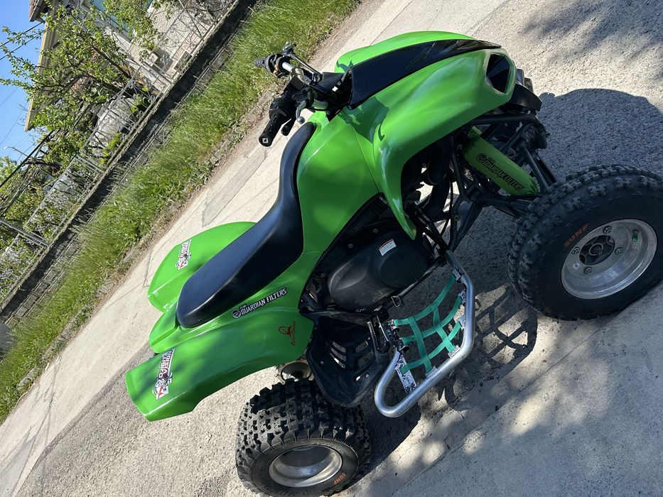 Kawazaki KFX 700