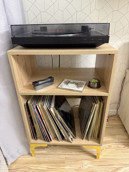 Продам тумба под виниловый проигрыватель