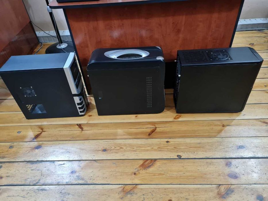 Продам 3 корпуса для компьютера, цена за всё