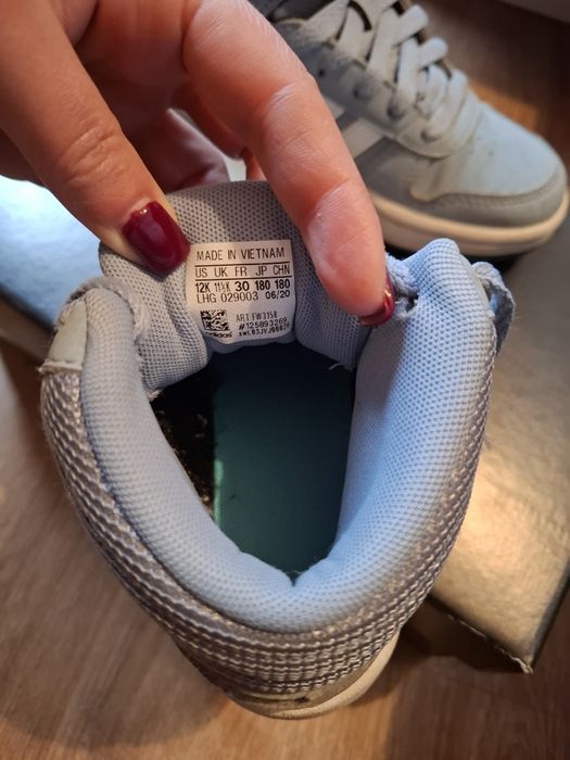 Детски маратонки адидас 30 номер