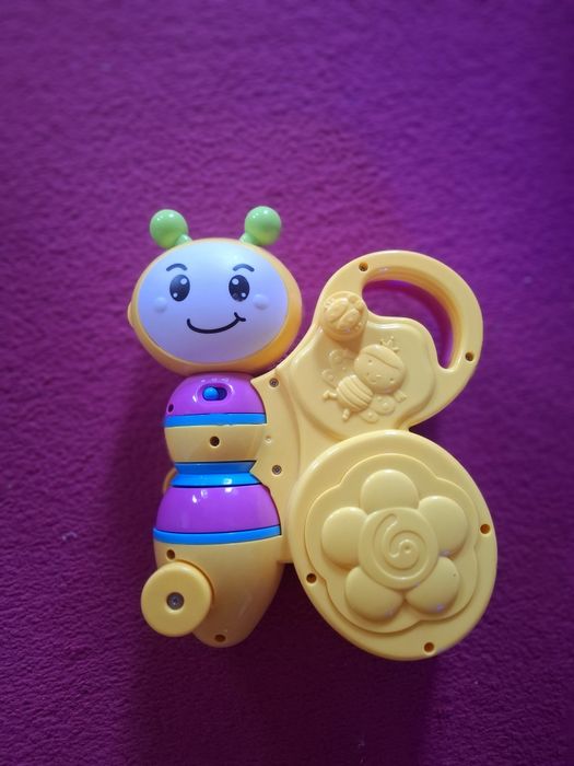 Jucarie interactiva Albinuta