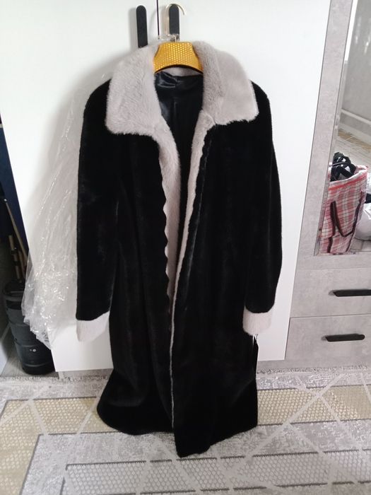 Продам шубу новую