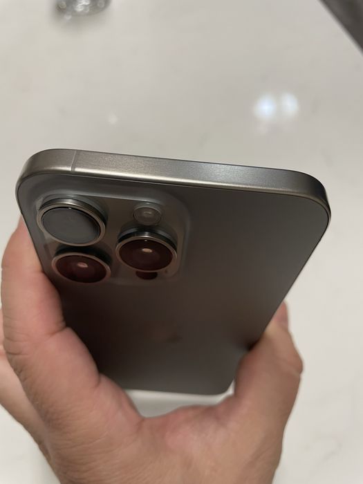 Iphone 15 Pro Max 512 gb ingrijit