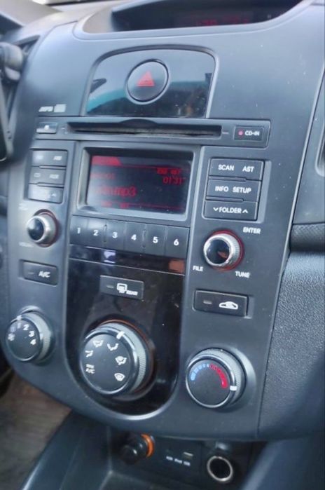 Штатный магнитофон на киа цератто 2013 г