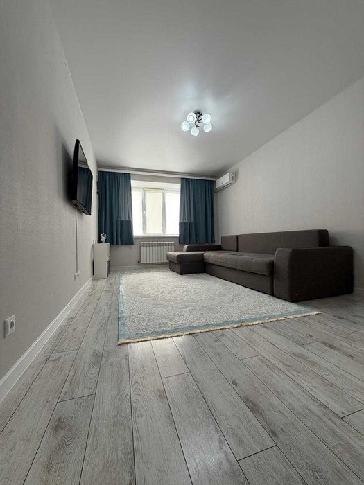 Продам  2х комнатную квартиру (Батыс )