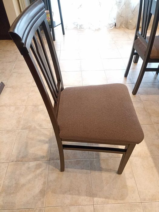 Разтегателна маса за трапезария + 6 стола