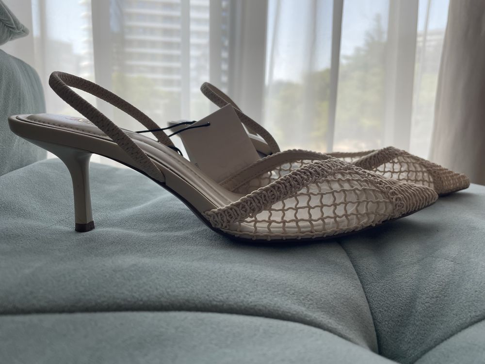 Обувки с ток Zara 39
