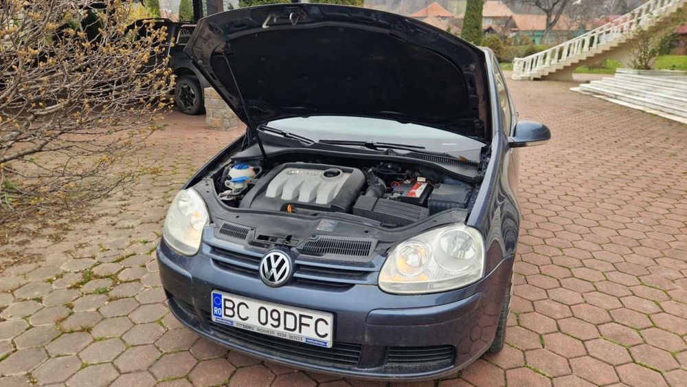 Volkswagen Golf 5 2008 1.9 TDI BKC